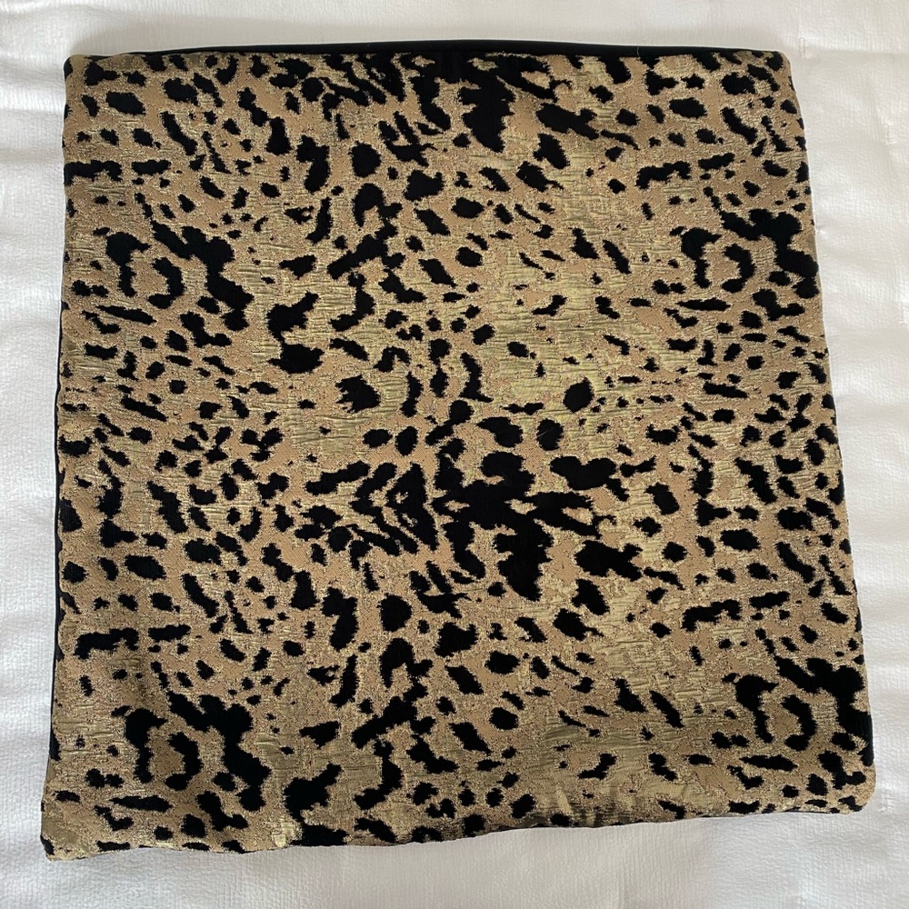 Black and gold pillow covers